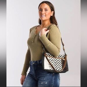 Myra Bag Modish Crossbody Purse